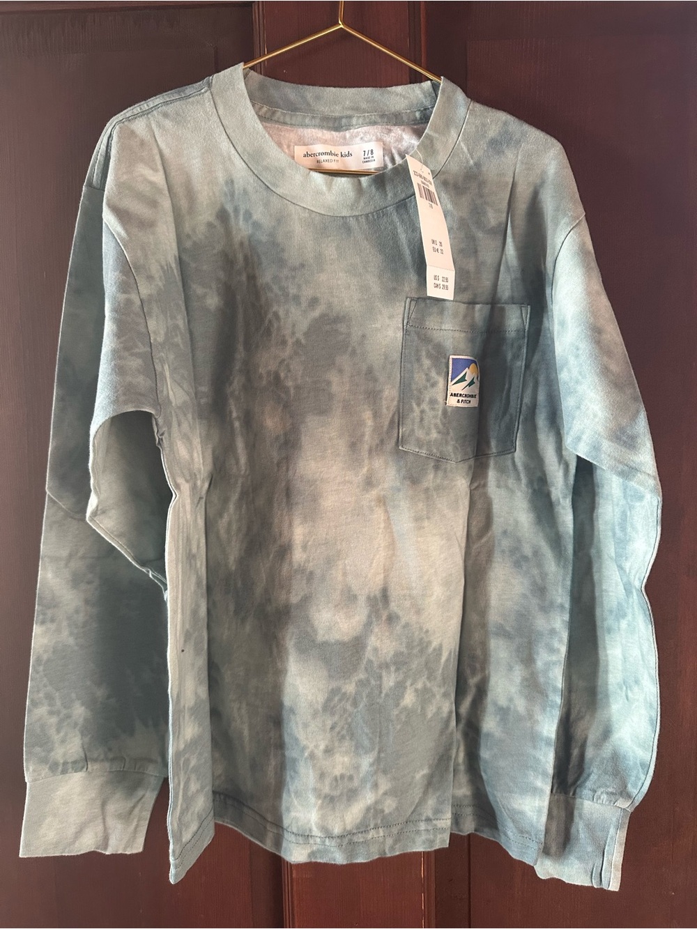 NWT abercrombie kids light blue tie-dye long sleeve pocket tee